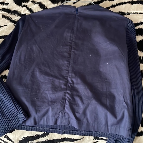 3.1 Phillip Lim navy long sleeve top, size S - Picture 8 of 8